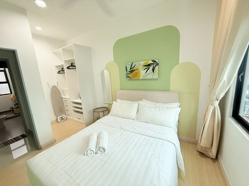 Servis Apartment untuk Dijual di Hedgeford 10 Residences - Sam Jamal - Bedroom - PropertyGuru.com.my