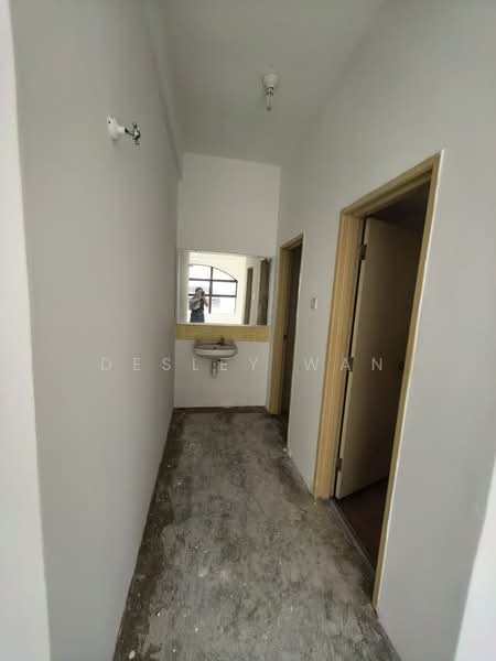 Shop for Rent in Kota Damansara (Selangor) - Desley Wan - Corridor - PropertyGuru.com.my