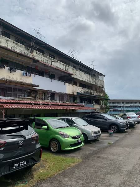 Rumah Flat untuk Dijual di Flat Taman Ungku Tun Aminah - Eddy Chan - Exterior - PropertyGuru.com.my