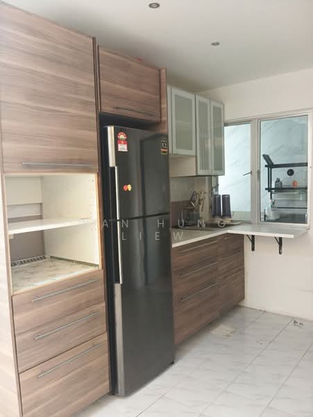 Pangsapuri untuk Disewa di Residensi Hijauan Lumayan - Wan Hung Liew - Kitchen - PropertyGuru.com.my