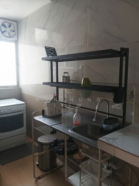 Pangsapuri untuk Disewa di Residensi Hijauan Lumayan - Wan Hung Liew - Kitchen - PropertyGuru.com.my