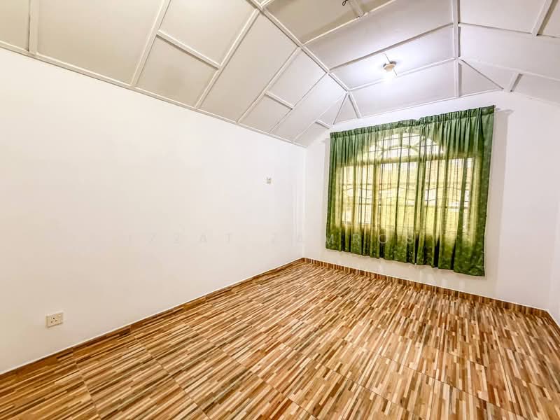 2-storey Terraced House for Sale in Seksyen 20 (Shah Alam) - Izzat Zamros - PropertyGuru.com.my