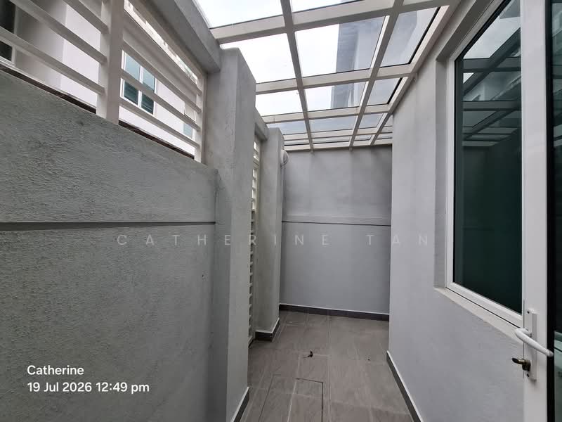 Rumah Teres 2.5 Tingkat untuk Dijual di Putra Heights (Subang Jaya) - Catherine Tan - Balcony - PropertyGuru.com.my