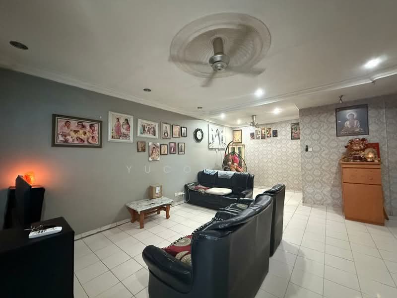 2-storey Terraced House for Sale in Taman Setia Indah (Tebrau) - Yucong . - Living Room - PropertyGuru.com.my