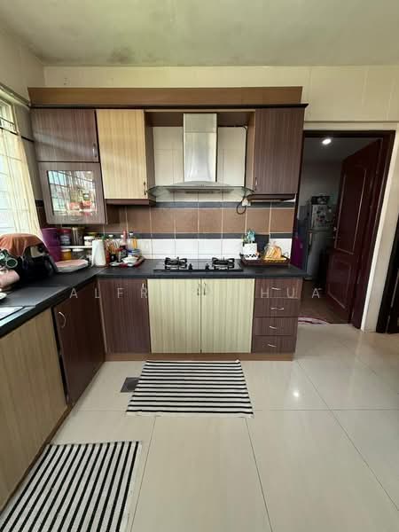 Rumah Berkembar untuk Dijual di Kuching (Sarawak) - Alfred Chua - Kitchen - PropertyGuru.com.my