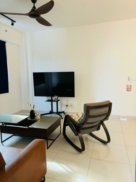 Servis Apartment untuk Dijual di Yale Suites @ EduSentral - Elwin Chok - Living Room - PropertyGuru.com.my
