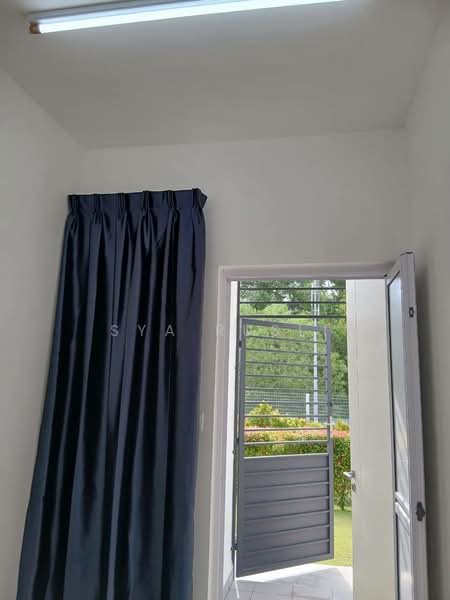 Rumah Banglo untuk Disewa di Semenyih (Selangor) - Sya Rusli - Entrance - PropertyGuru.com.my