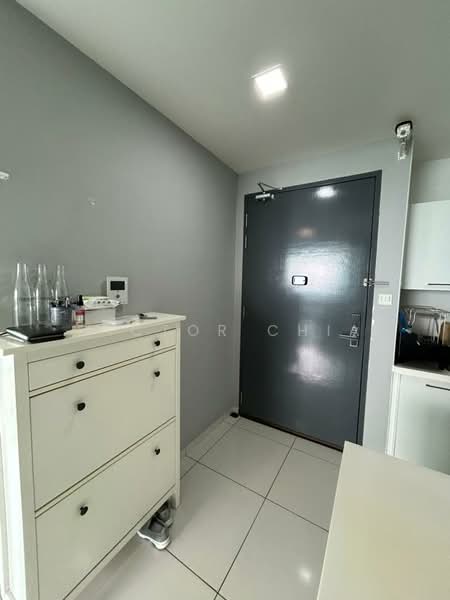 Kediaman Servis untuk Dijual di Wave @ Marina Cove - Victor Chia - Entrance - PropertyGuru.com.my
