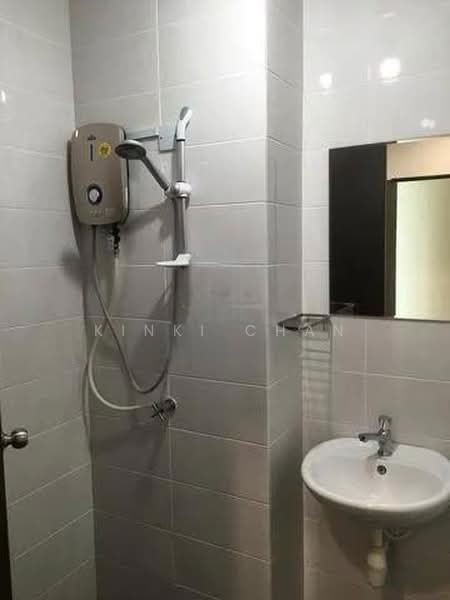 Service Residence for Rent at Service Residence @ Landmark Residence 2 - KINKI CHAN - Bathroom - PropertyGuru.com.my