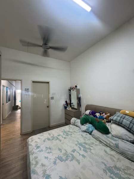 1-storey Terraced House for Sale in Puncak Alam (Selangor) - Khairul Radzi Zainal - PropertyGuru.com.my