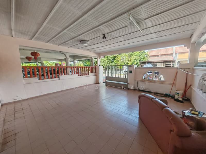 Rumah Teres untuk Disewa di Taman Melaka Jaya (Batu Berendam) - Thomas Lam - Exterior - PropertyGuru.com.my