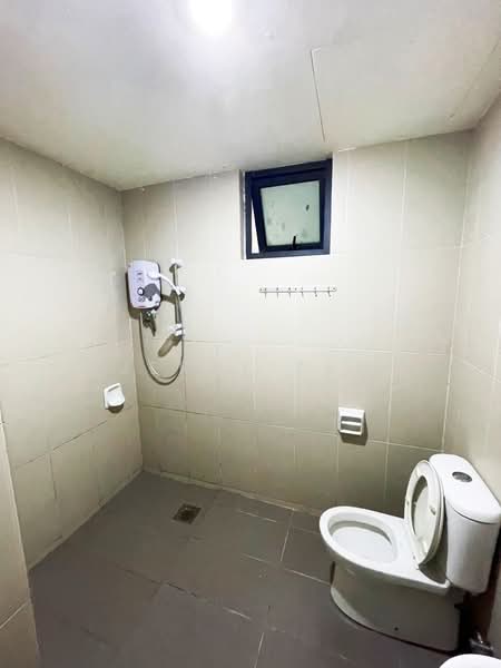 Kondominium untuk Disewa di The Promenade - Jerry Tan - Bathroom - PropertyGuru.com.my