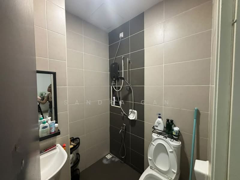 Rumah Teres 2 Tingkat untuk Dijual di Taman Mutiara Rini (Skudai) - Sandra Gan - Bathroom - PropertyGuru.com.my