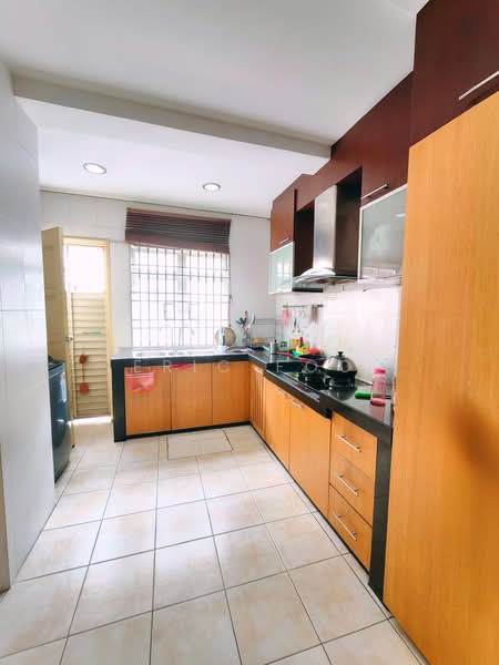 2-storey Terraced House for Sale in Taman Meranti Jaya (Puchong) - Eric Foo - Kitchen - PropertyGuru.com.my