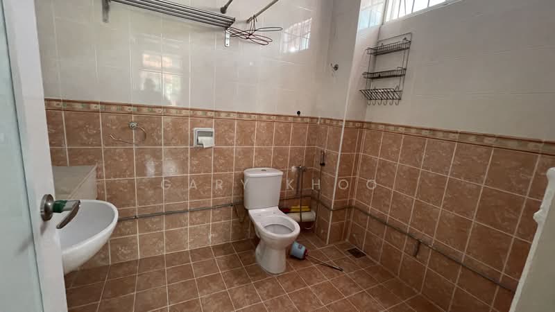 Rumah Teres 2 Tingkat untuk Dijual di Tanjung Bungah (Penang) - Gary Khoo - Bathroom - PropertyGuru.com.my