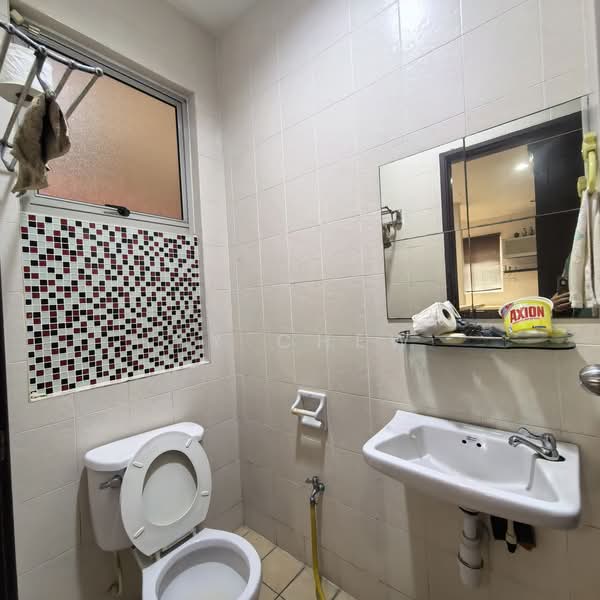 Rumah Berkembar untuk Dijual di Bandar Botanic (Klang) - TY Chew - Bathroom - PropertyGuru.com.my