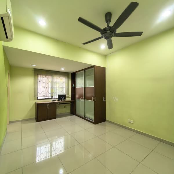 Rumah Berkembar untuk Dijual di Bandar Botanic (Klang) - TY Chew - Bedroom - PropertyGuru.com.my