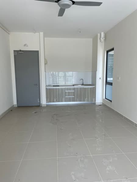 Servis Apartment untuk Dijual di Core Soho Suite - Lee Luke - PropertyGuru.com.my