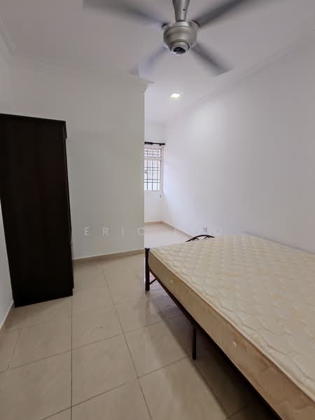 Rumah Teres 2 Tingkat untuk Disewa di Taman Meranti Jaya (Puchong) - Eric Foo - Bedroom - PropertyGuru.com.my