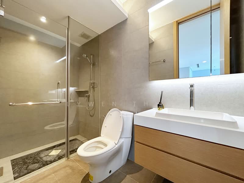 Service Residence for Rent at Pinetree Marina & Resort - Lywen Thye - Bathroom - PropertyGuru.com.my