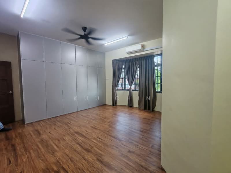 2-storey Terraced House for Sale in Taman Kulai Utama (Kulai) - Kuu Chin - Bedroom - PropertyGuru.com.my