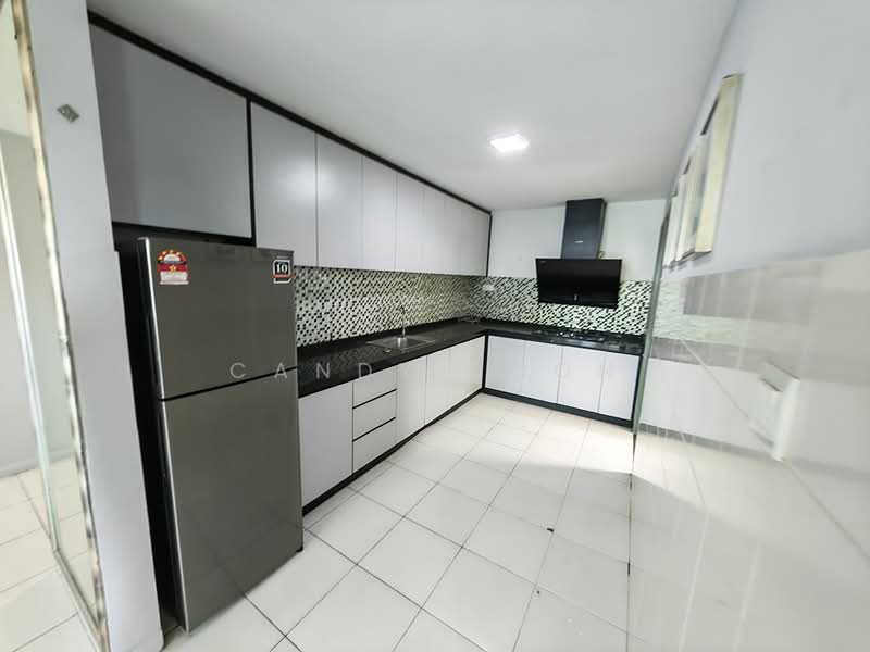 Kondominium untuk Dijual di The Saffron - Candy Soon - Kitchen - PropertyGuru.com.my