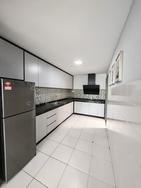 Kondominium untuk Dijual di The Saffron - Candy Soon - Kitchen - PropertyGuru.com.my
