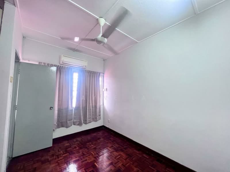 Rumah Berkembar untuk Disewa di SS18 (Subang Jaya) - Wayne Lai - Bedroom - PropertyGuru.com.my