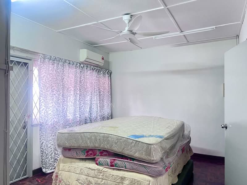 Rumah Berkembar untuk Disewa di SS18 (Subang Jaya) - Wayne Lai - Bedroom - PropertyGuru.com.my