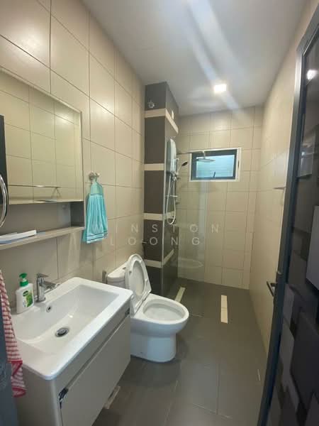 2-storey Terraced House for Sale in Jade Hills (Kajang) - Winston Loong - Bathroom - PropertyGuru.com.my