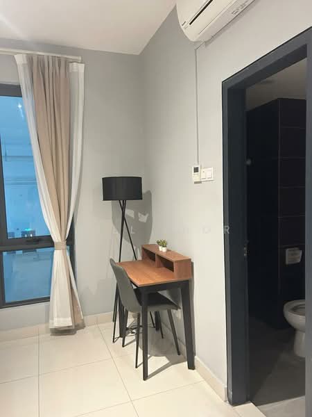 Service Residence for Rent at Lakeview Suites @ Edumetro - Will Khor - Study - PropertyGuru.com.my