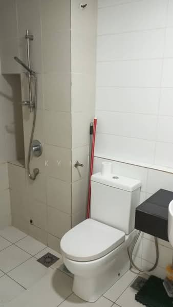 Service Residence for Rent at Residences @ 1 Tebrau - Kym Kee - Bathroom - PropertyGuru.com.my
