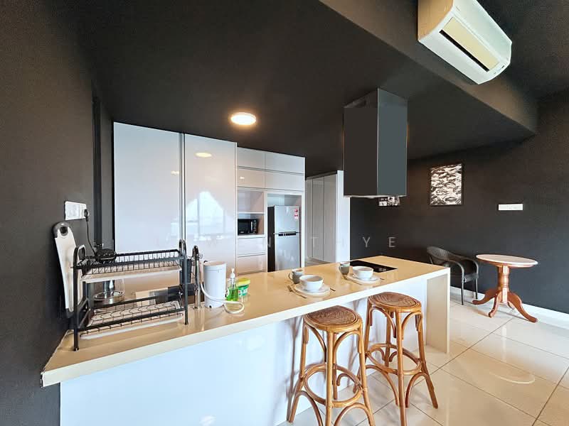 Servis Apartment untuk Disewa di Southkey Mosaic - Lywen Thye - Kitchen - PropertyGuru.com.my