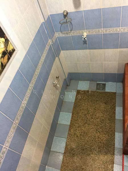 Rumah Flat untuk Dijual di Pangsapuri Ceria - Clarence Chong - Bathroom - PropertyGuru.com.my