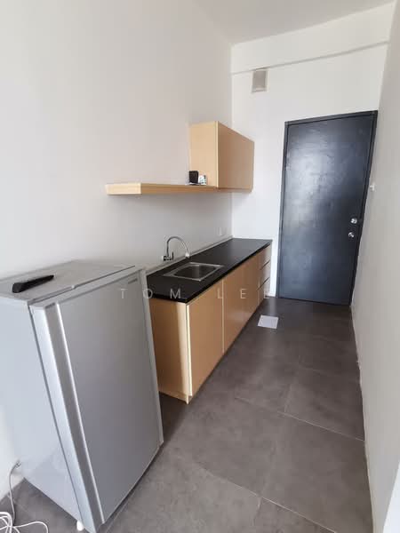 Condominium for Rent at Empire Damansara (Empire SOHO 2) - Tom Lee - Kitchen - PropertyGuru.com.my