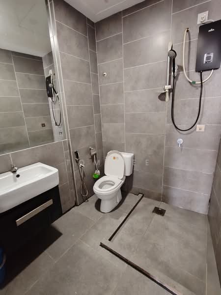 Condominium for Rent at Empire Damansara (Empire SOHO 2) - Tom Lee - Bathroom - PropertyGuru.com.my