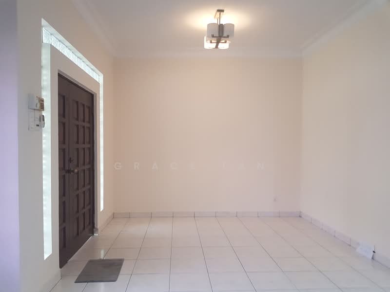 Rumah Teres 2.5 Tingkat untuk Disewa di Mutiara Damansara (Selangor) - Grace Tan - Entrance - PropertyGuru.com.my