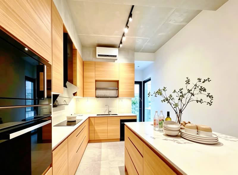 2-storey Terraced House for Sale in Taman Tun Dr Ismail (Kuala Lumpur) - Aivan Ng - Kitchen - PropertyGuru.com.my
