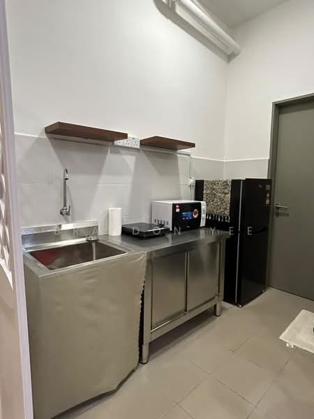 Servis Apartment untuk Disewa di Trio Permai - Brandon Yee - Kitchen - PropertyGuru.com.my