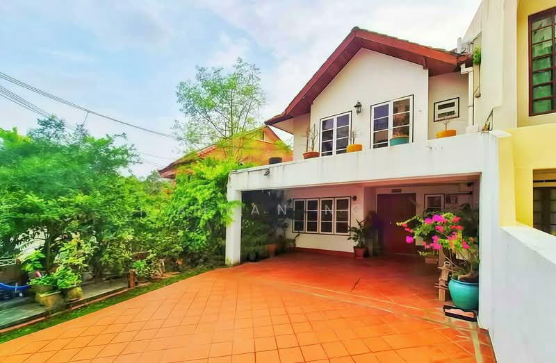 Rumah Teres 2 Tingkat untuk Dijual di Taman Tun Dr Ismail (Kuala Lumpur) - Aivan Ng - Exterior - PropertyGuru.com.my
