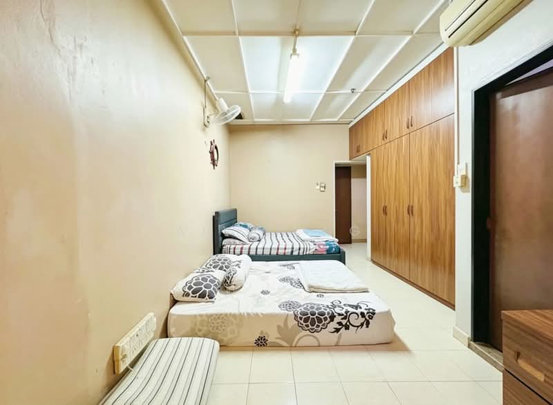 Rumah Teres 2 Tingkat untuk Dijual di Taman Tun Dr Ismail (Kuala Lumpur) - Aivan Ng - Bedroom - PropertyGuru.com.my