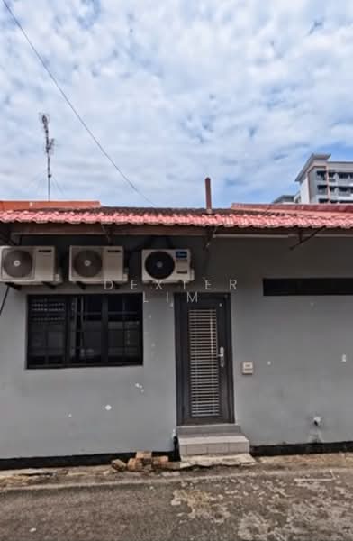 Rumah Teres 1 Tingkat untuk Dijual di Johor Bahru (Johor) - Dexter Lim - Exterior - PropertyGuru.com.my