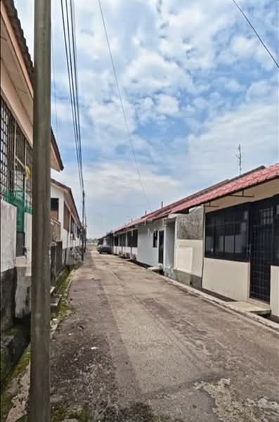 Rumah Teres 1 Tingkat untuk Dijual di Johor Bahru (Johor) - Dexter Lim - Exterior - PropertyGuru.com.my