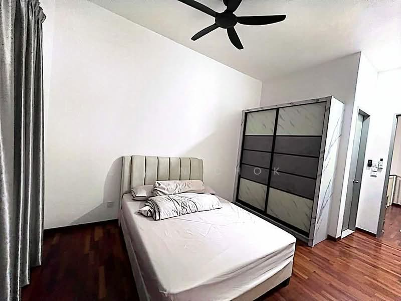 Semi-Detached House for Sale in Setia Utama (Setia Alam) - Elwin Chok - Bedroom - PropertyGuru.com.my