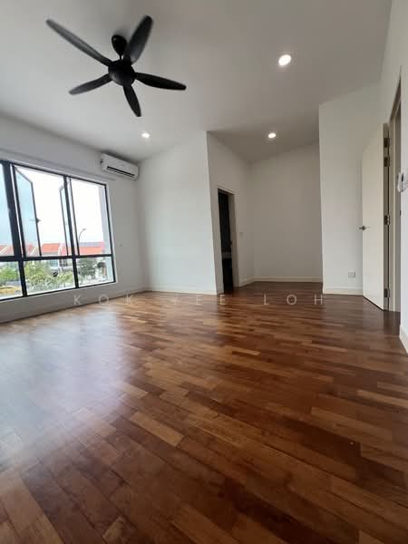 2-storey Terraced House for Sale in Alam Impian (Shah Alam) - Kok Yee Loh - Living Room - PropertyGuru.com.my