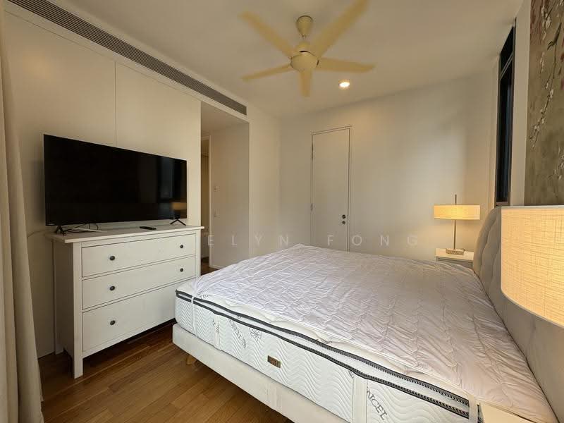 Kediaman Servis untuk Dijual di Arcoris Residences - Angelyn Fong - PropertyGuru.com.my