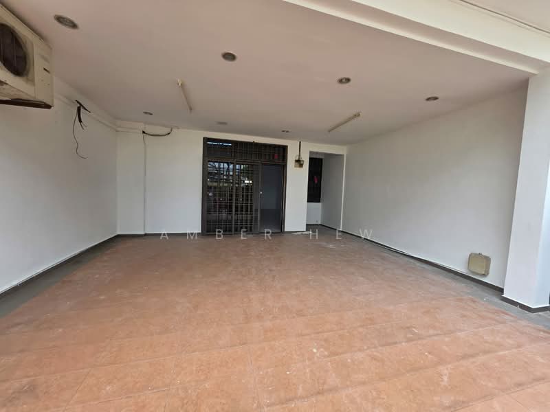 Rumah Teres 2 Tingkat untuk Dijual di Taman Dato' Chellam (Ulu Tiram) - Amber Hew - Interior - PropertyGuru.com.my