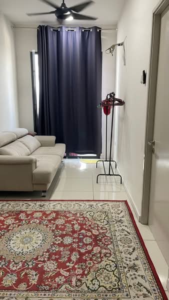 Servis Apartment untuk Dijual di The Glenz @ Glenmarie - Kian Ng - Living Room - PropertyGuru.com.my