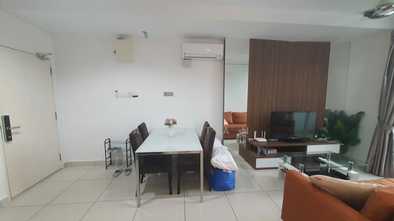 Kondominium untuk Dijual di Mansion One - Amy Tan - Living Room - PropertyGuru.com.my