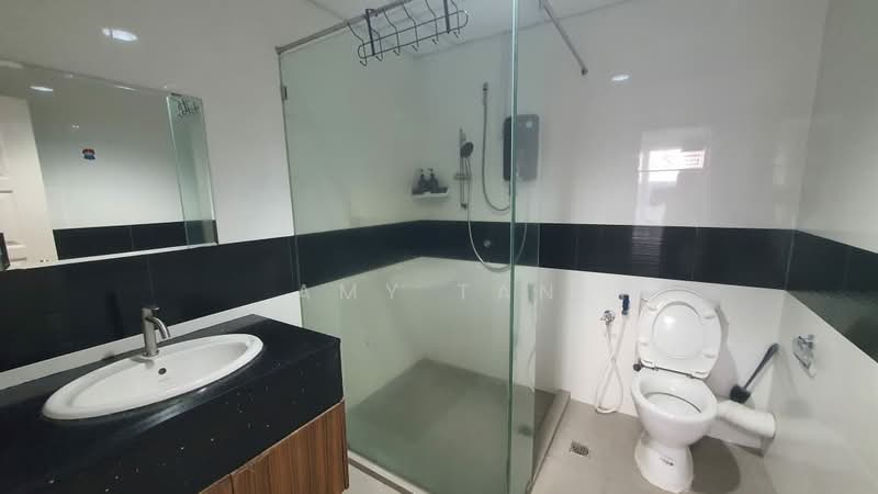 Kondominium untuk Dijual di Mansion One - Amy Tan - Bathroom - PropertyGuru.com.my